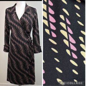 Studio C: long sleeve collared poly stretch wrap dress peach, black, tan M